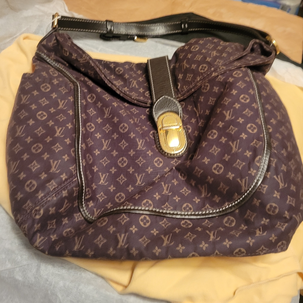 Authentic Louis Vuitton Bag